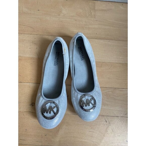 Michael Kors silver ballet flats women sz 8 - Picture 1 of 8